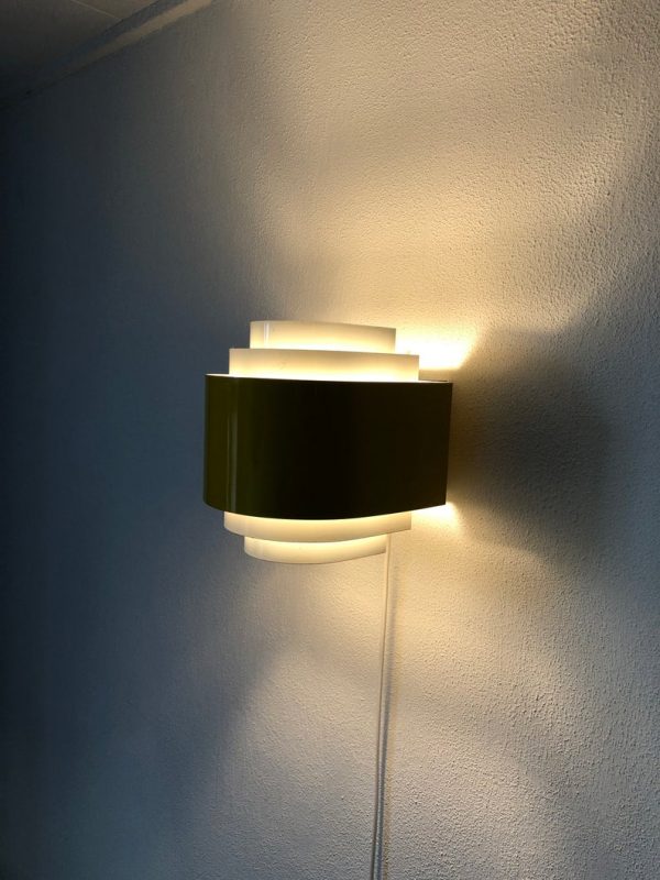Yellow Svera Space Age Wall Light - Image 9