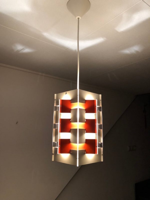 ANVIA - 60's Pendent Light - Jan Hoogervorst - Dutch Design Lamp - red