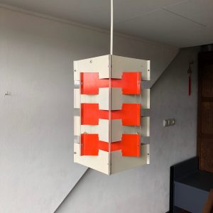 ANVIA - 60's Pendent Light - Jan Hoogervorst - Dutch Design Lamp - red