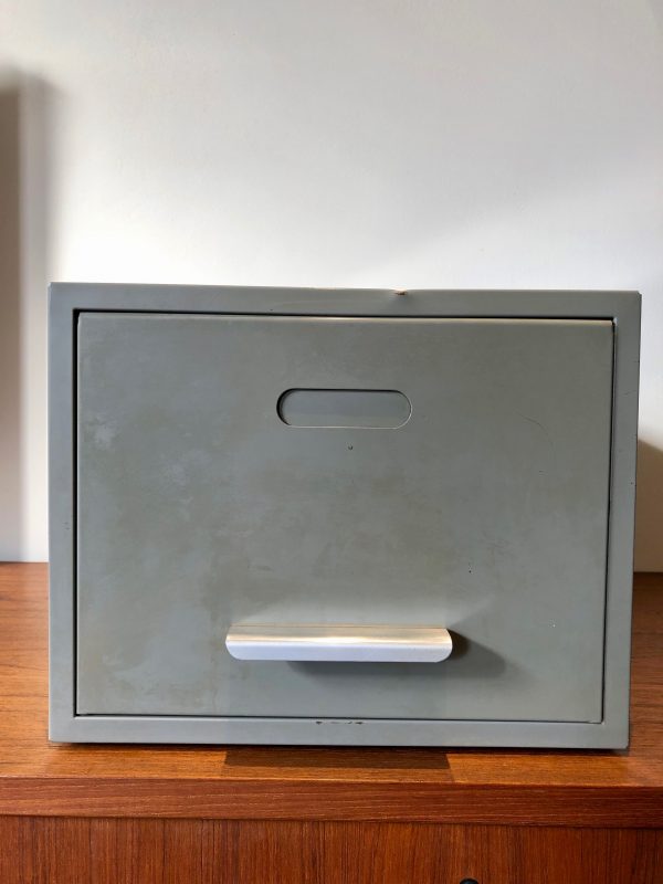 Metal Archive Holder - Image 3