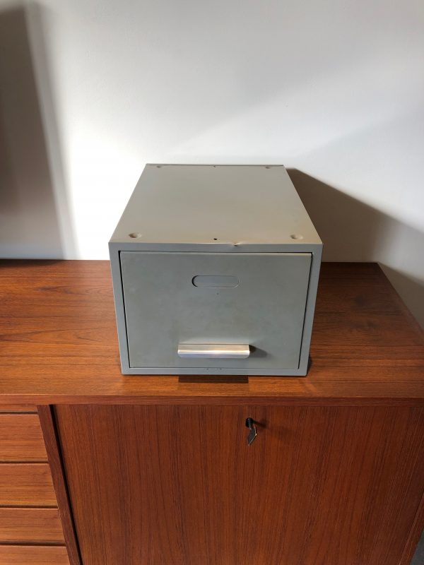 Metal Archive Holder - Image 7