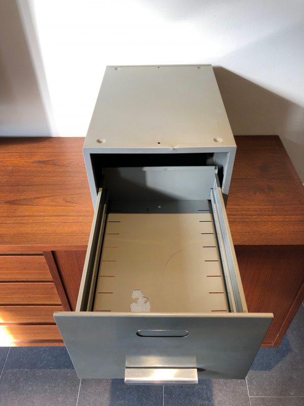Metal Archive Holder - Image 8