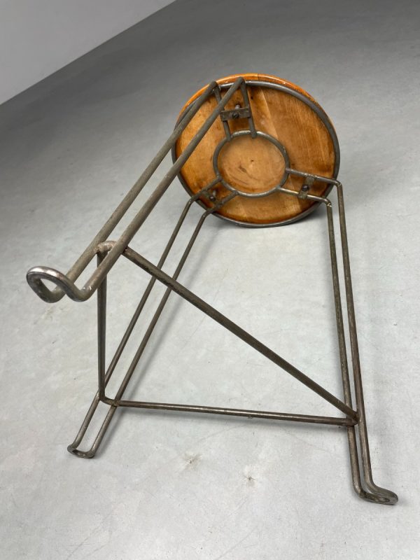 echtvintage Industrial Tomado stool - Jan van der Togt -echt Vintage tripod -1930's design krukje - Holland