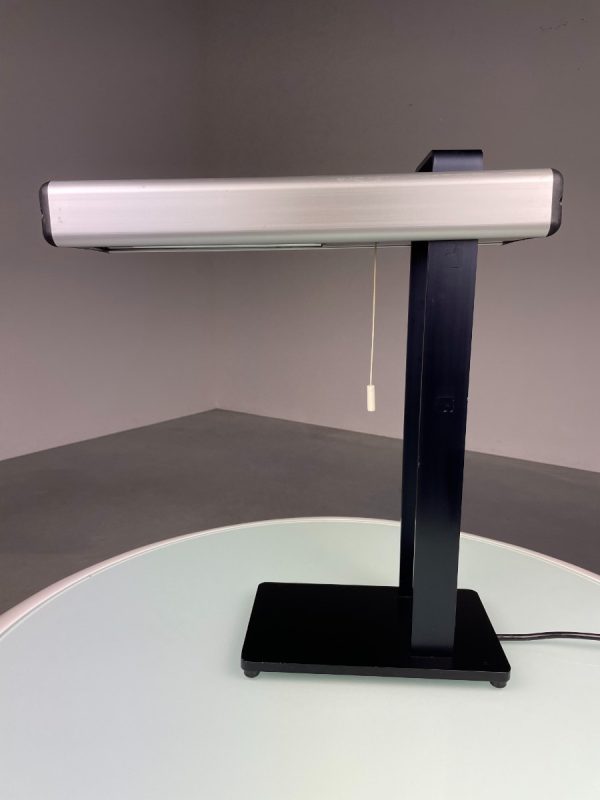 Modern-vintage-design-desk-lamp-Jan_Ake_Hallen-Parabolux-light-1970s-xl-table-lighting-echtvintage-echt-