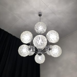 Impressive Chandelier Light