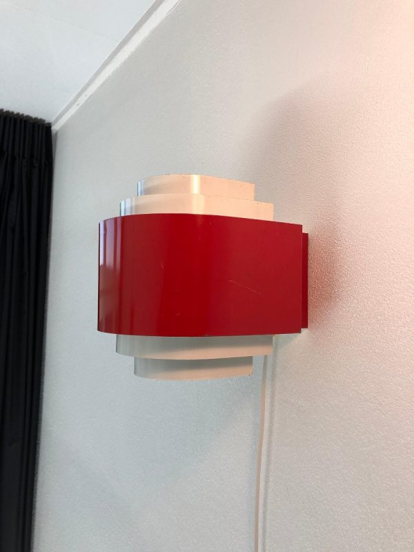 Svera Space Age Wall Light - Red