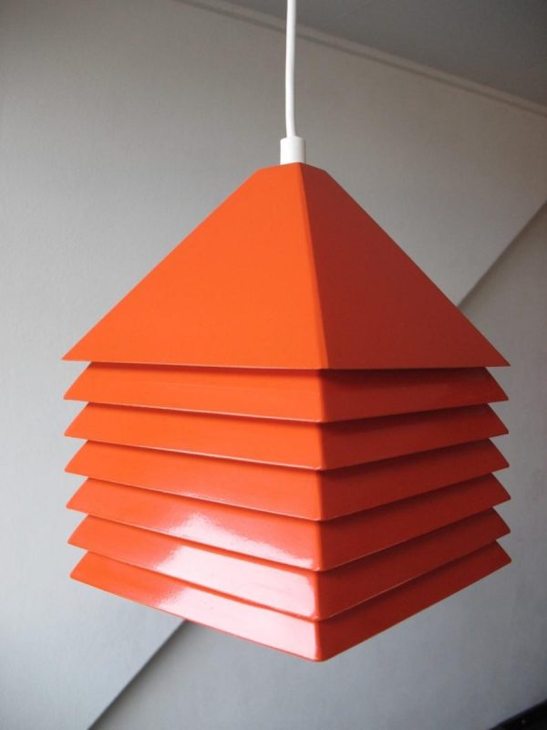 Svera Pendent Light