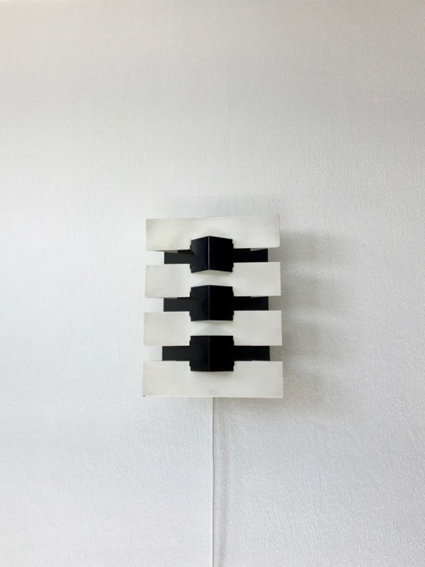 ANVIA Almelo Metal Wall Light - Image 3