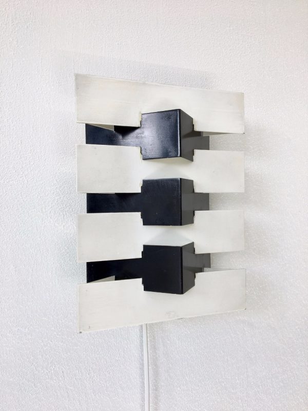ANVIA Almelo Metal Wall Light - Image 5