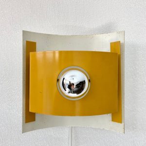 Anvia metal wall light
