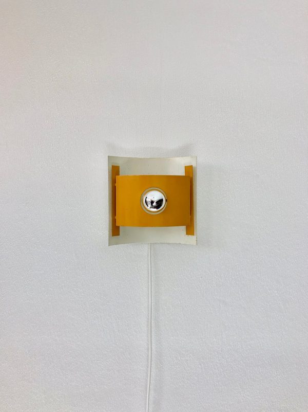 Anvia metal wall light - Image 5