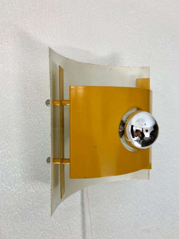 Anvia metal wall light - Image 4