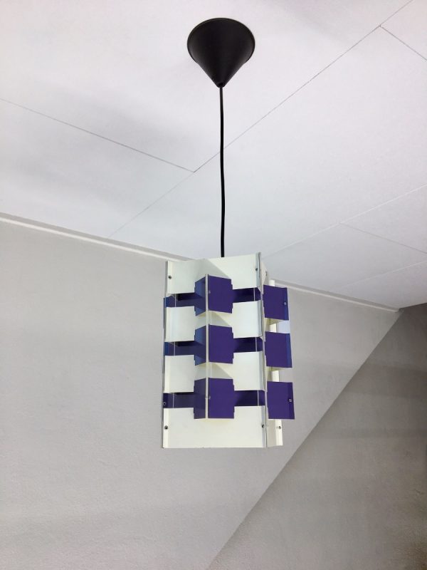 ANVIA - 60's Pendent Light - Jan Hoogervorst - Dutch Design Lamp - Purple echt vintage