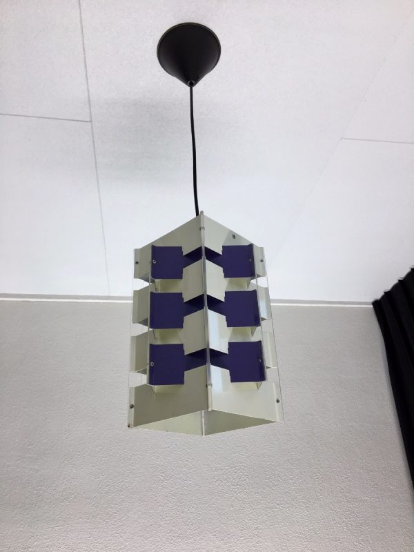 ANVIA - 60's Pendent Light - Jan Hoogervorst - Dutch Design Lamp - Purple echt vintage