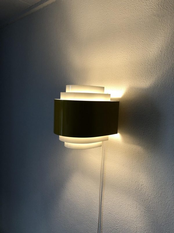 Yellow Svera space age wall light - Hans Agne Jakobsson Nederland vintage lamp