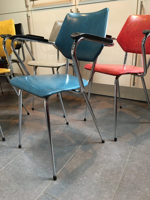 Set of 5 industrial chairs in skai and metal - Image 4