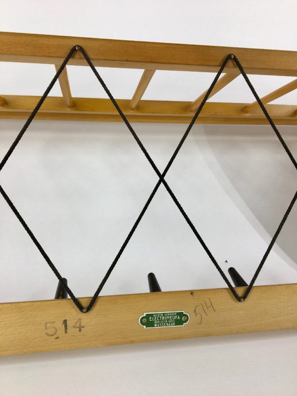 Vintage Electrimeufa no. 514 - Wassenaar Holland - 50's coat rack - retro wall hanger - plywood 1950s