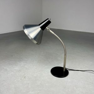 Hala Zeist no. 751 desk lamp - 1960s vintage Dutch design lighting - Aluminium table light echtvintage echt