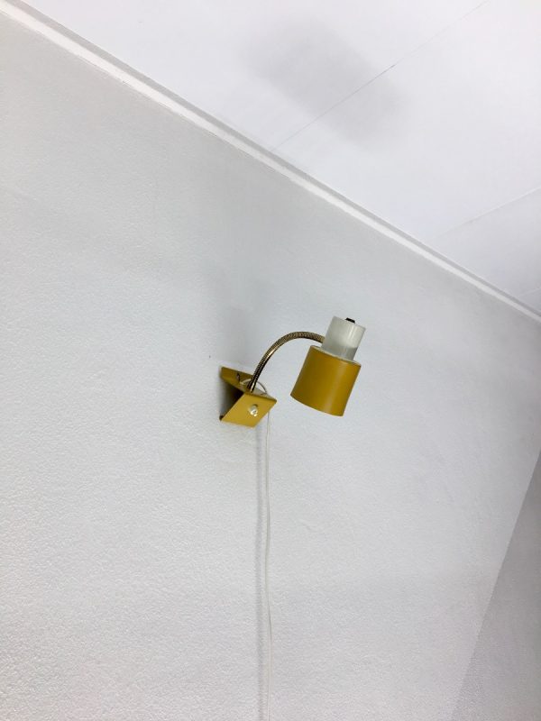 Ocher yellow Hala Zeist desk / wall light - Image 2
