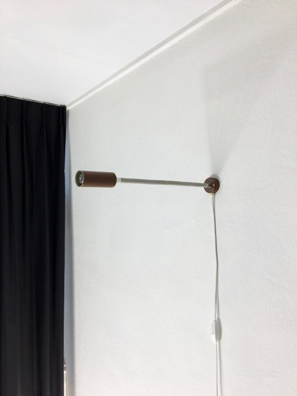 60's minimalistic gooseneck wall light - Dutch vintage Aluminium Hala Zeist lamp