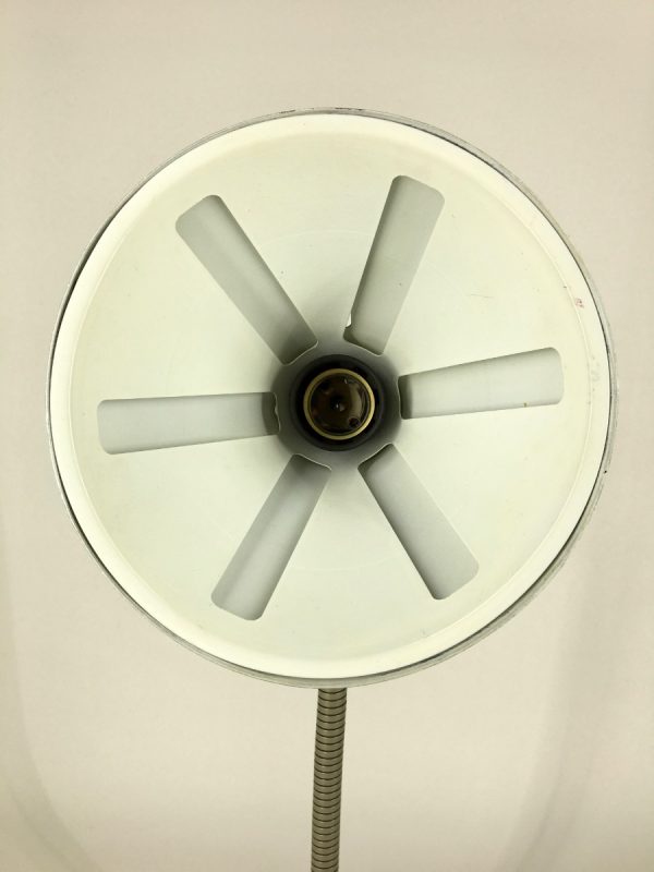 Hala Zeist no. 20 Solar series lamp - Zonneserie 50's - Dutch design - vintage Aluminium desk light