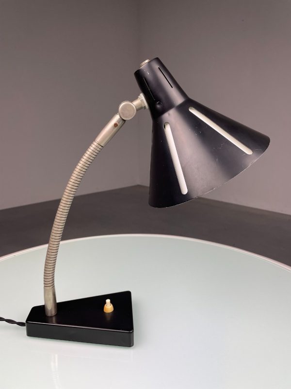 Hala Zeist no. 20 Solar series lamp - Zonneserie 50's - Dutch design - echt vintage Aluminium desk light echtvintage