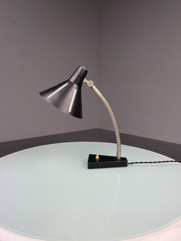 Hala Zeist no. 20 Solar series lamp - Zonneserie 50's - Dutch design - echt vintage Aluminium desk light echtvintage