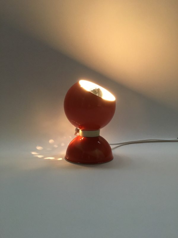Eyeball lamp - Space age table light - Reggiani Depositato 70's orange panton age - pop art