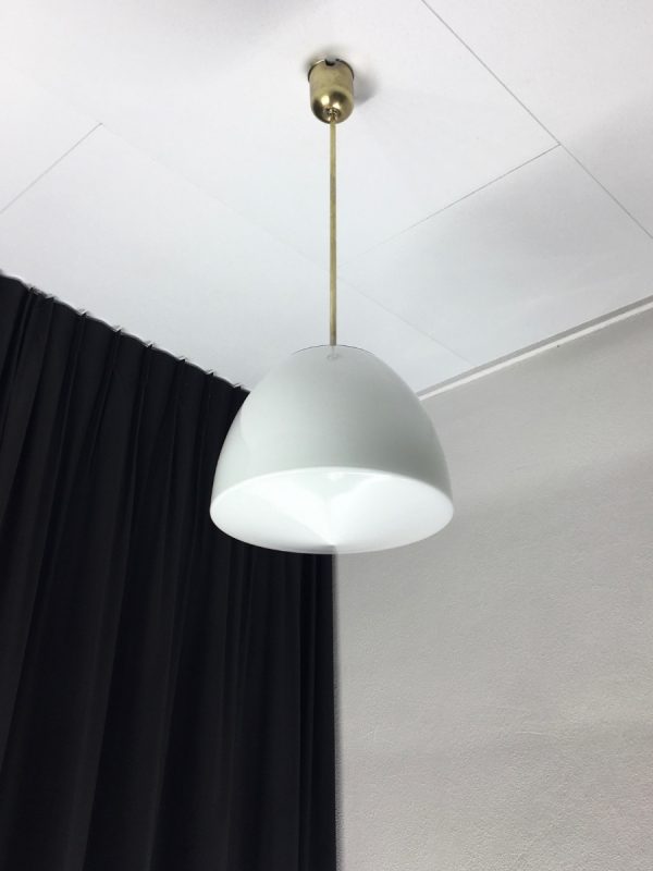 PHILIPS PHILITE school lamp - Mid century modern milk glass ceiling light - vintage hanging lamp - Dutch design pendent