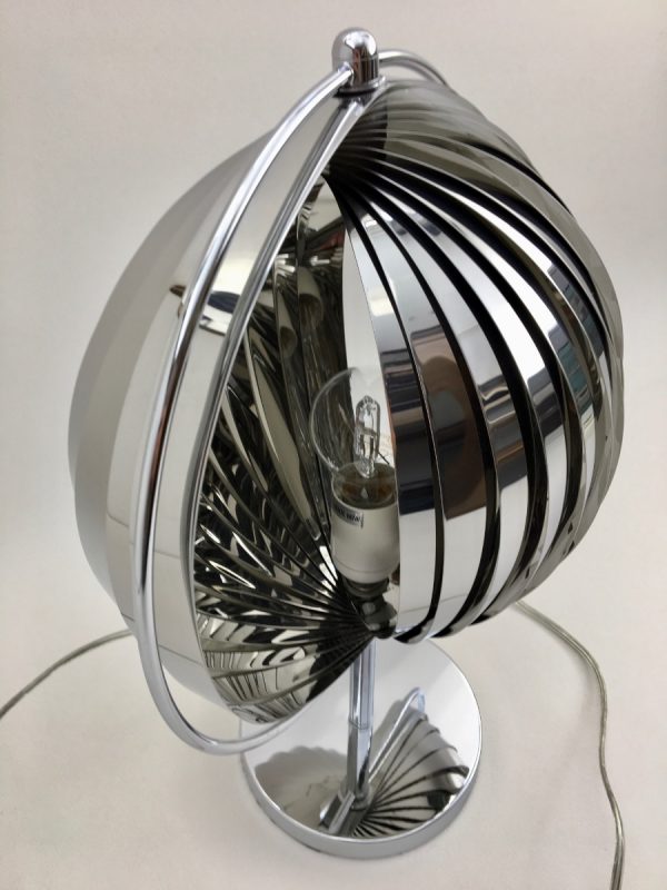 Rare moon lamp - chrome metal table light - modern 80's vintage - Kare design - Verner Panton - DOM Christian Koban