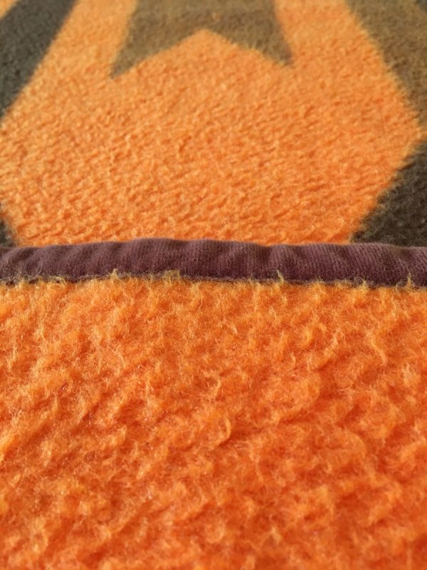 Large Real dralon blanket - Image 6