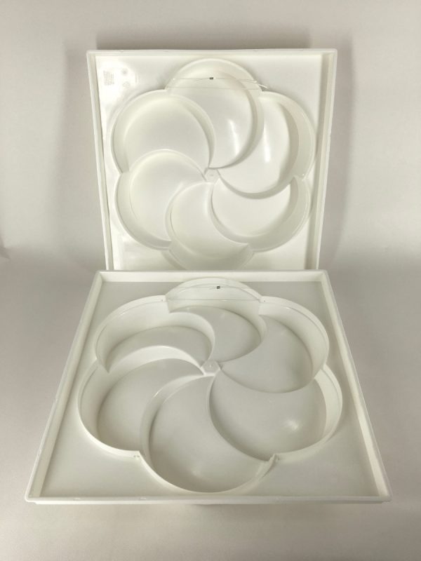 Vintage wall panel IKEA Rabatt - artwork - 2 white panels