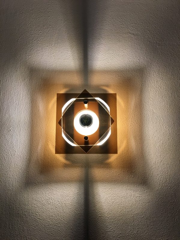 Herda space age lamp - Plexiglass 70s wall light - perspex vintage Dutch vintage