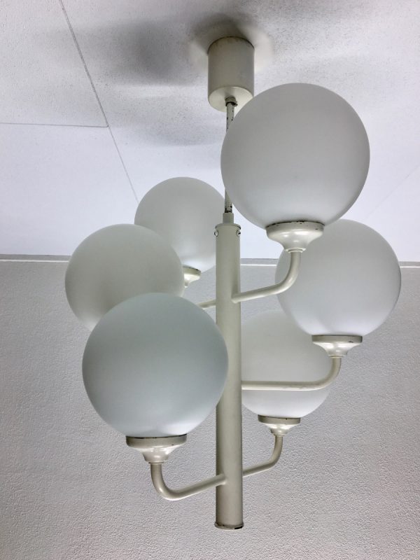 echt vintage Pako Germany 6light chandelier - vintage 70s sphere globe lamp - white metal glass hanginglamp