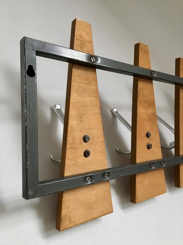 Vintage 70s coat rack with 10 hooks - retro Dutch design - wood metal Aluminium echt