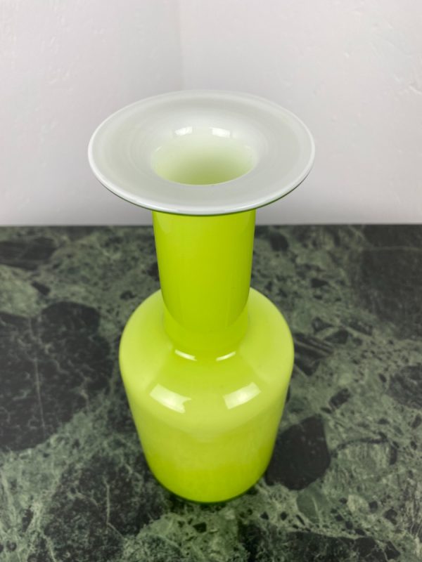 Green opaline glas vase - Holmegaard - Otto Brauer - Denmark - 1960 - vintage design icon