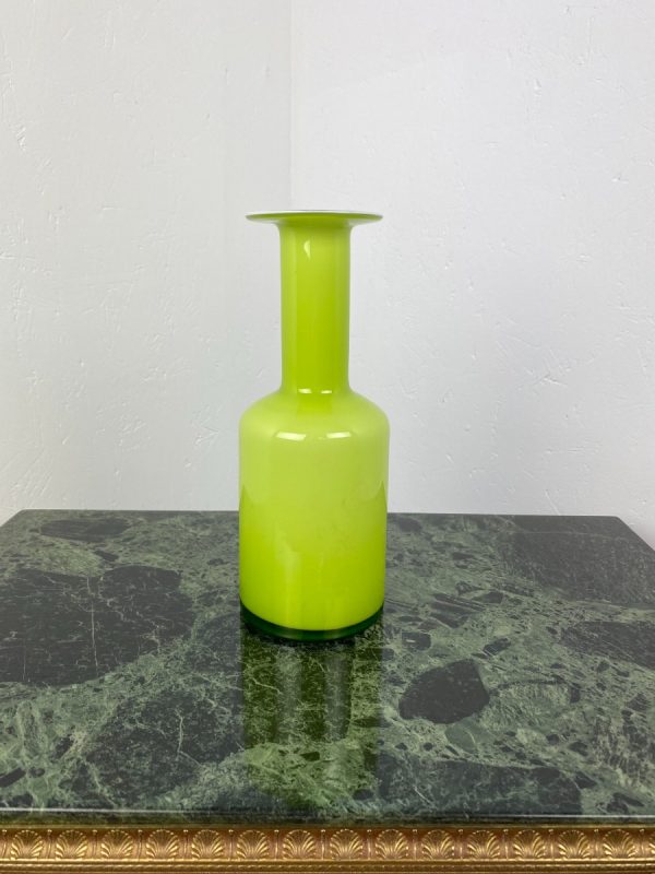 Green opaline glas vase - Holmegaard - Otto Brauer - Denmark - 1960 - vintage design icon