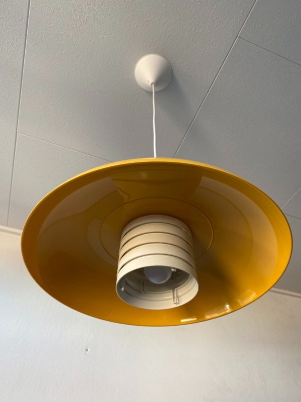 Vintage space age plastic hanging lamp - HALA Zeist - 70s pop art - Yellow Skandinavian light echtvintage echt