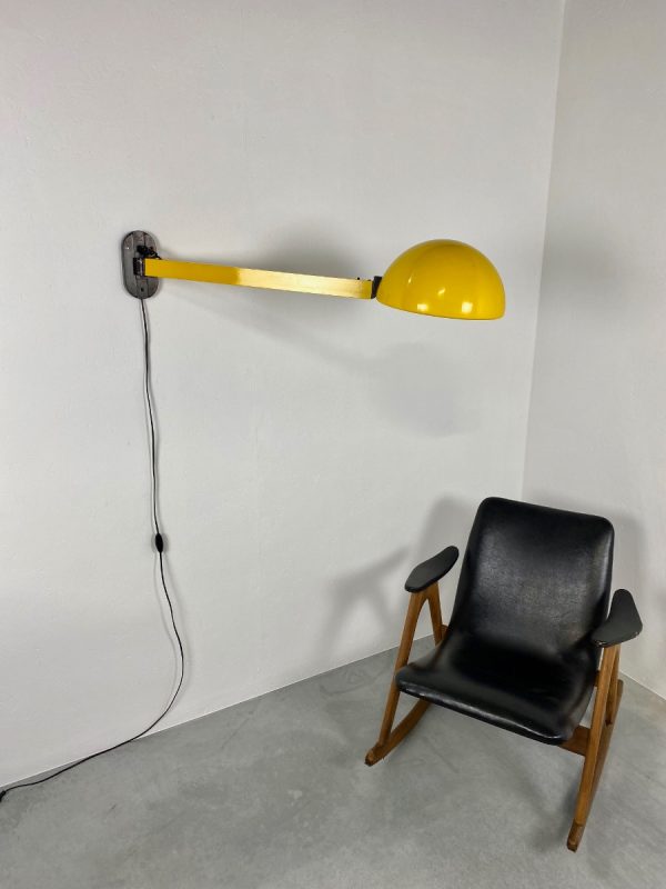 echtvintage echt Vintage space age telescopic wall lamp - yellow metal swing arm light - Massive Belgium - rare pop art 70's modern lighting