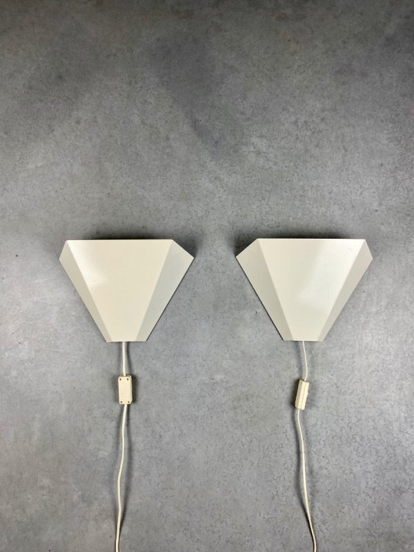 echt Vintage metal wall light set - white 70s modern geometric lamp - 1970s W.L.P. lighting echtvintage