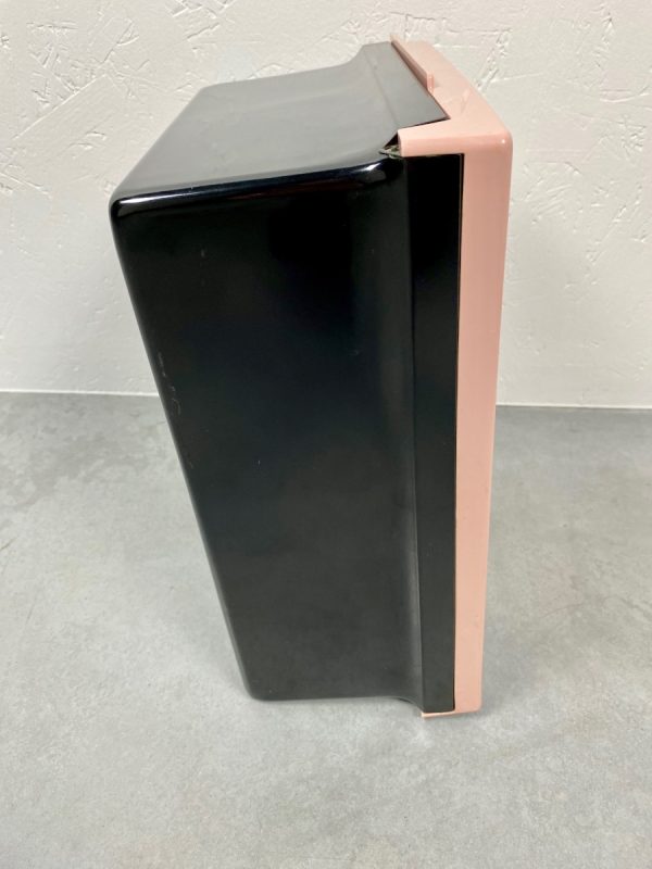 Vintage medicine cabinet - 60's - Retro storage box - bathroom closet - two tone space age - Baby pink echtvintage echt