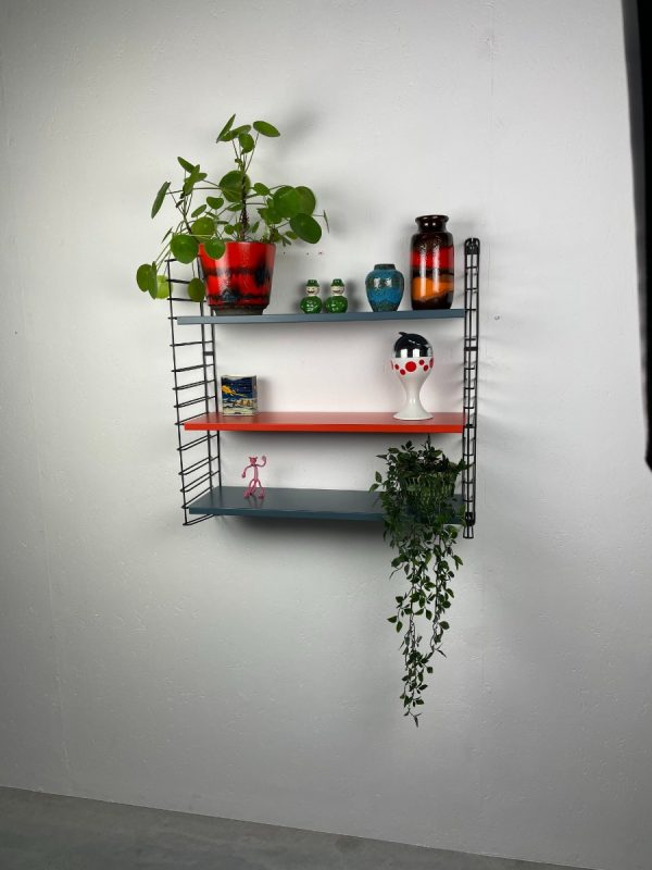 Vintage Tomado metal wall rack - original 60s / 70s design shelf - industrial modern Dutch mancave bookshelf echtvintage echt