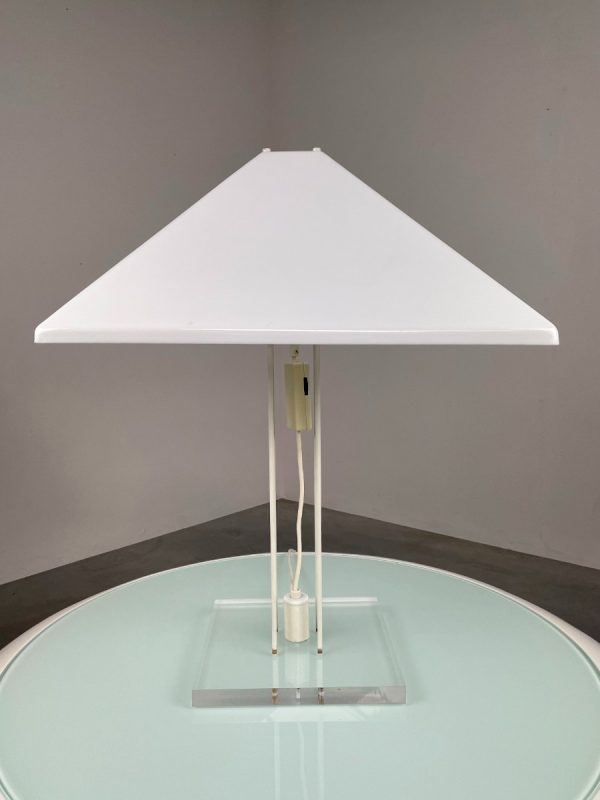 Echt Vintage Harco Loor XXL desk lamp - big 1980s modern Acrylic table light - Dutch minimalistic square plastic lighting echtvintage