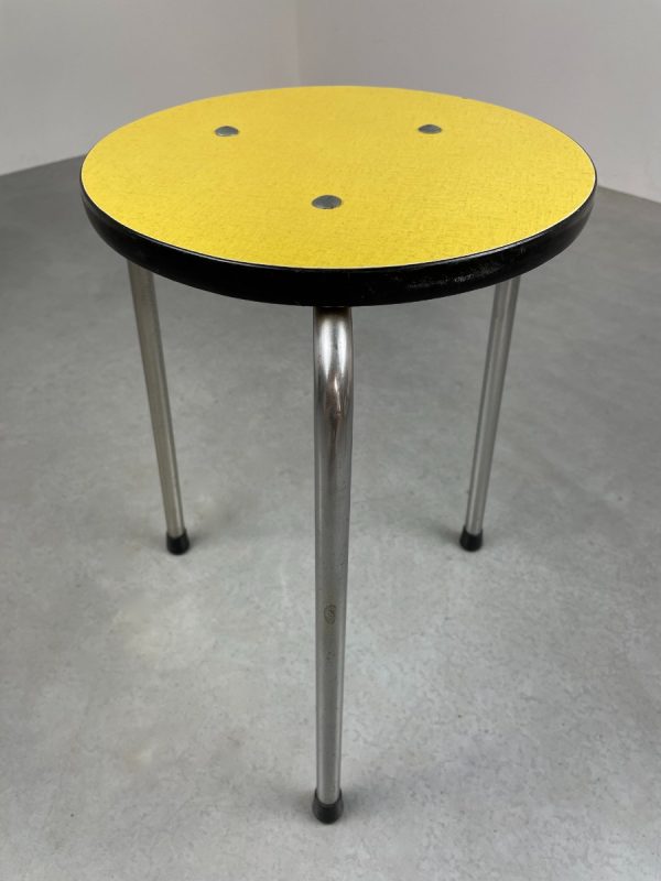 echt Vintage 1970s formica stool - 70s Dutch yellow retro metal minimalistic tripod design chair echtvintage