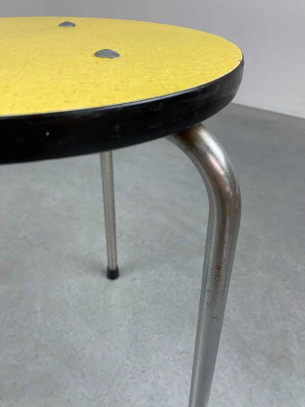 echt Vintage 1970s formica stool - 70s Dutch yellow retro metal minimalistic tripod design chair echtvintage