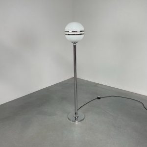 echtvintage Space age 1960s floor lamp - Germany chrome glass sphere light - rare 60s vintage modern lighting real