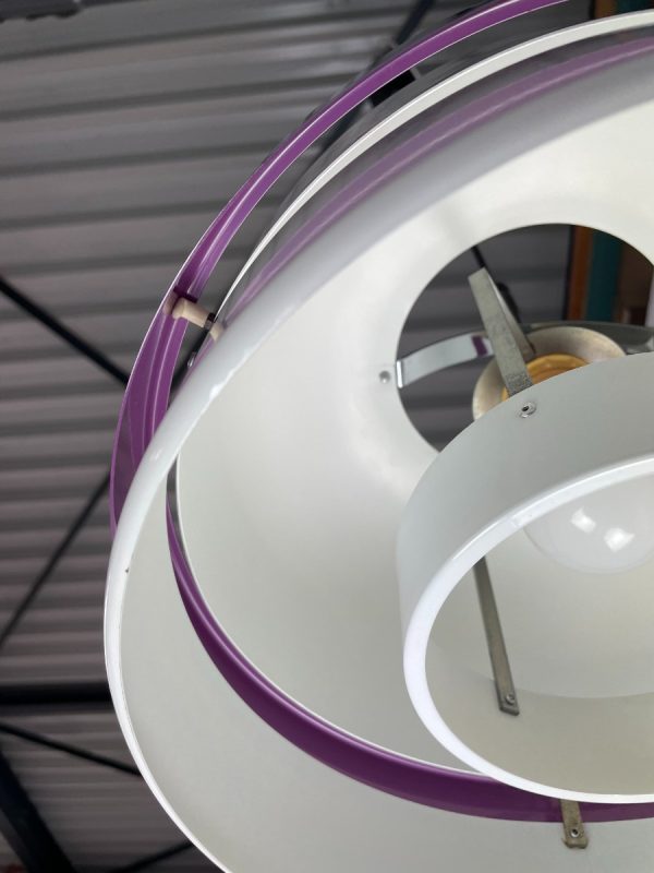 echtvintage echt Vintage 1960s space age hanging lamp - rare modern 60s Aluminium pendant light - white purple chrome metal