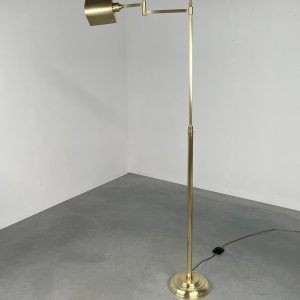 Vintage brass floor lamp - 1970s classic metal design light - Florian Schulz - non ferro lighting - reading lamp echtvintage real