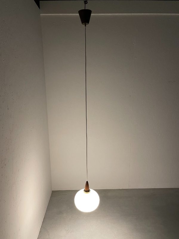 Mid century hanging light - Massive Belgium echt vintage 60s pendent lamp - 1960s glass wood brass design lighting echtvintage