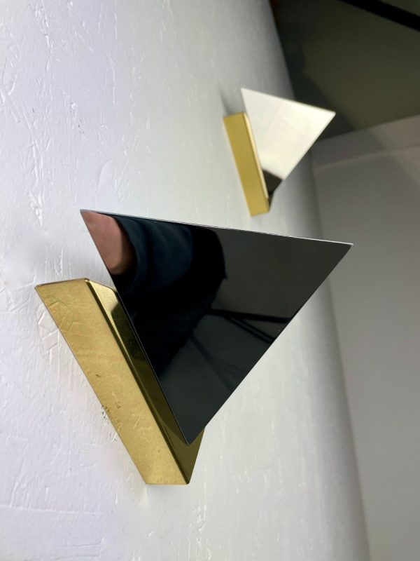 Space age brass metal wall lights - Kalmar Hillebrand lamp set - modern triangle mirror halogen lighting echtvintage echt vintage